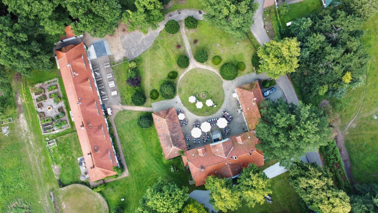 Jagdschloss Friedrichsmoor Neustadt-Glewe Buitenkant foto